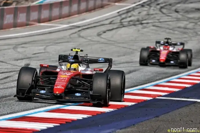 Lewis Hamilton: Don't expect quick decisions
