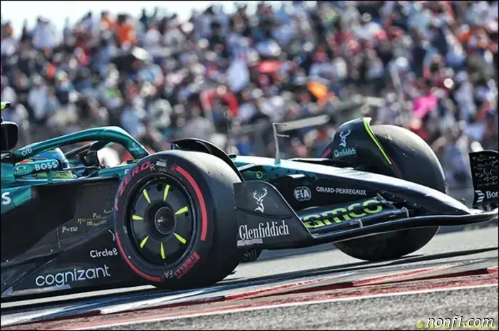 Alonso: El desgaste de los neumáticos será el principal problema en la carrera.