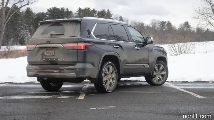 2026 Тойота Секвойя Капстоун Обзор: Ужасное использование $90,000
