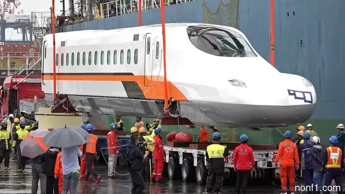 Japón acaba de enviar un tren bala de 1,000 pies a otro país.