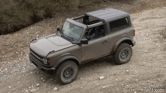 Manual Ford Bronco Base Sasquatch Review: It Met All My Expectations