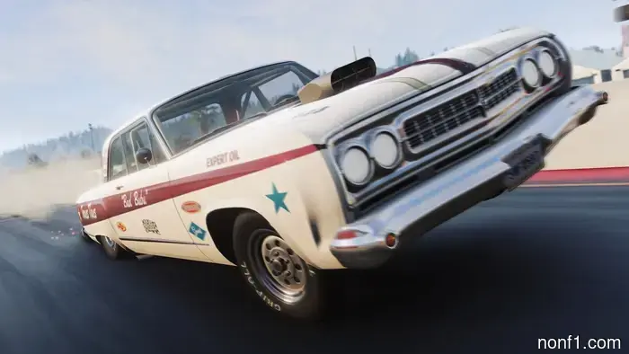 A little-known physics simulation game is attracting nearly as many players as Forza Horizon 6 on Steam.