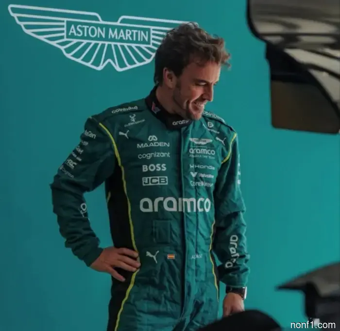 Fernando Alonso probó el Aston Martin Valkyrie LM
