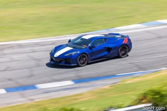 Мы протестировали новый модельный ряд Chevy Corvette 2027 с двигателем LS6. Вот тот, который стоит купить.