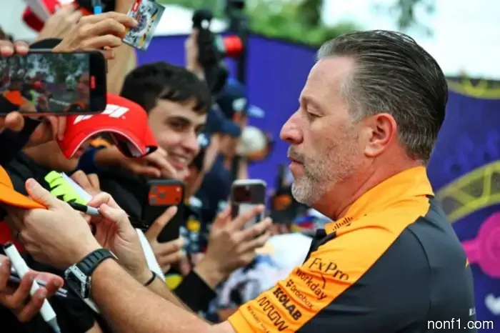 Zak Brown calls for avoiding unconstructive criticism.