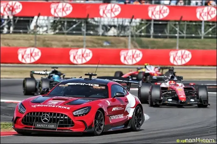 British Grand Prix: Leclerc - Russell - Hamilton
