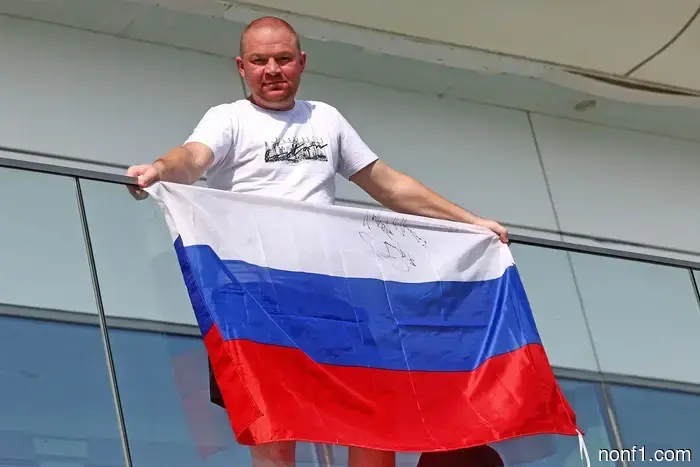 FIA removes restrictions on Russia, allowing flags and anthems to return.