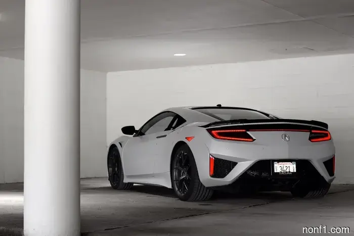 Driving a 1991 Acura NSX Brought Me to Tears