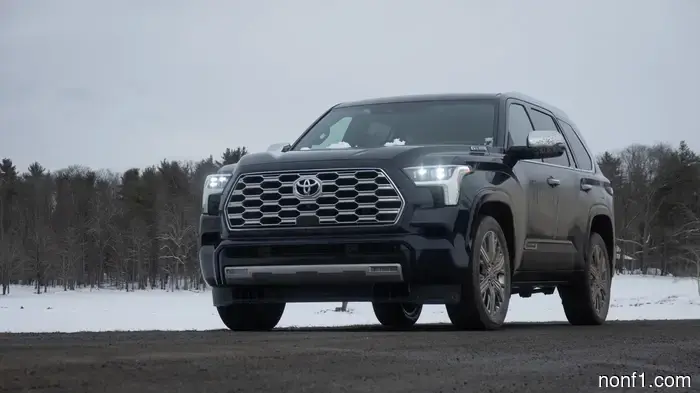 2026 Тойота Секвойя Капстоун Обзор: Ужасное использование $90,000