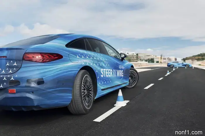 Мерседес создал рулевое колесо, которое действительно работает