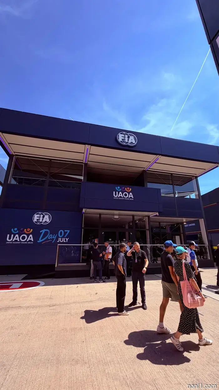 Tour del Paddock: Descubre las casas móviles de los equipos de F1 2026