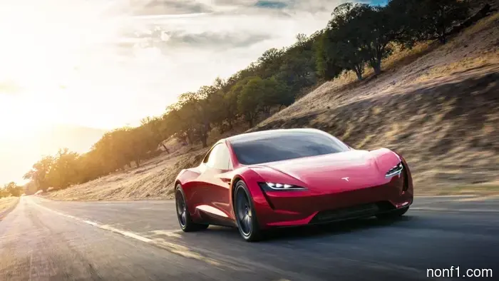 Elon Musk afirma que el Roadster será el único 'auto de conducción manual' de Tesla a largo plazo: TDS.