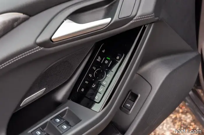 Audi CEO Acknowledges That the New Flagship SUV Nearly Featured Unrequested Electronic Door Handles