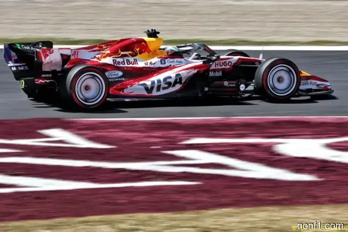 На автомобиле Линдблада будет проведена замена трансмиссии.