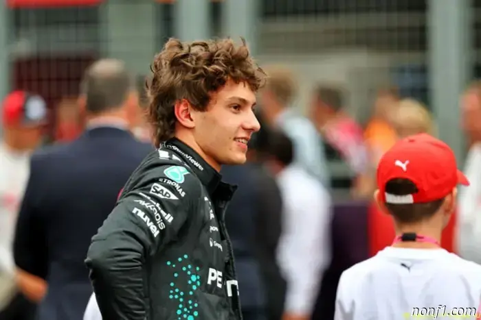 Wolff elogió a Antonelli por su actuación en Hungría.