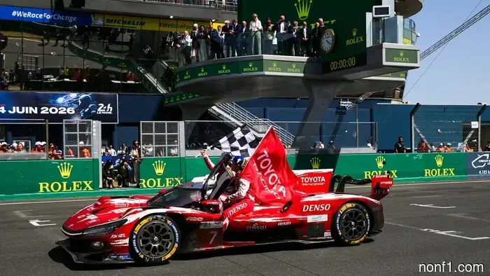 Cómo la primera victoria de Toyota en Le Mans en 4 años resalta el ethos de lucha de la carrera