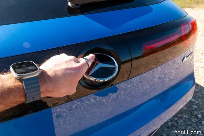 2027 Mercedes-Benz GLC Electric First Drive Assessment: Making the Future Seem Familiar