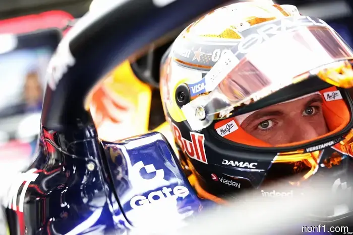 Domenicali duda que Verstappen se retire de la F1