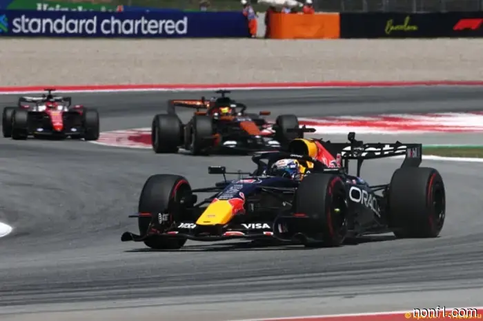 Max Verstappen: En todos los neumáticos estábamos detrás de los líderes.