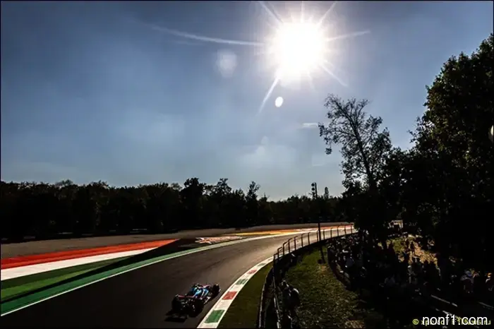 Franco Colapinto: It was very hot all day.