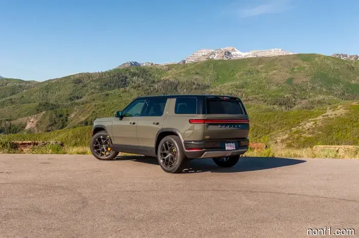 2027 Rivian R2 Primera Prueba de Manejo: El Coche Perfecto para Tanta Gente