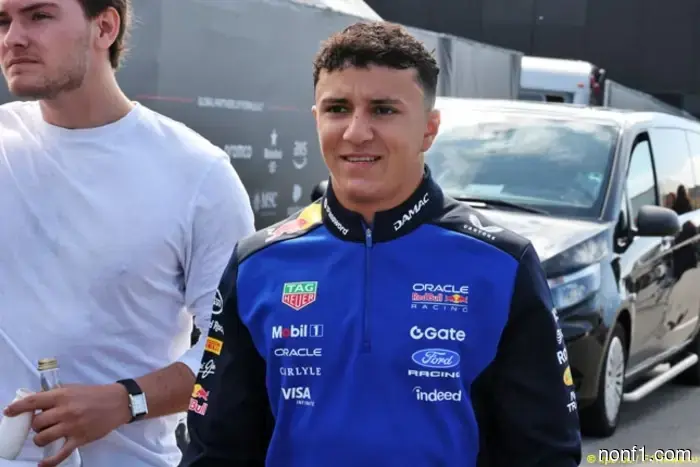 Айзек Хаджар выразил благодарность команде Red Bull Racing.