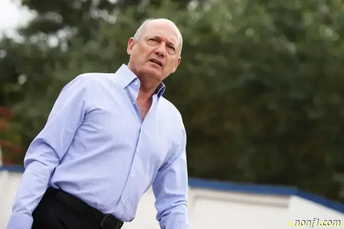 Ron Dennis watches Formula 1 broadcasts without sound