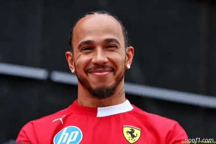 Lewis Hamilton publicó un mensaje misterioso