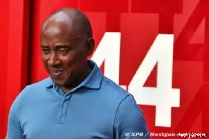 Hamilton Sr. registra una empresa mientras aumentan los rumores sobre su retiro