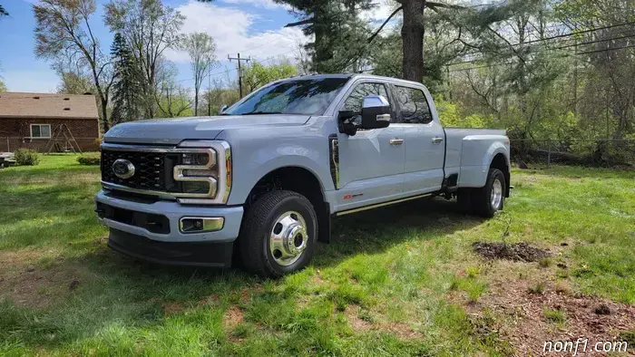 2025 Ford F-350 Platinum Plus Review: Is This What You Get for Six Figures?