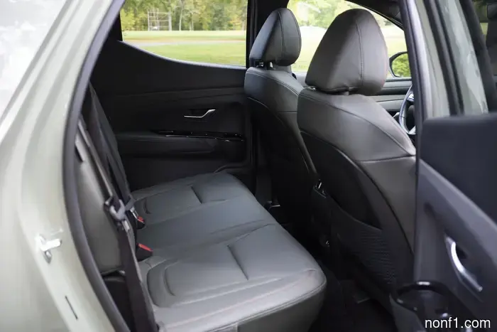 2025 Hyundai Santa Cruz Review: The Ideal Truck for Those Who Dislike Pickups