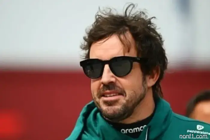 Alonso suggests he might remain with Aston, calling for patience regarding Honda.