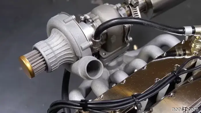 Hear the roar of this turbocharged 28cc inline-six engine!