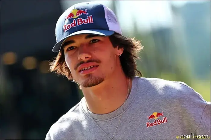 On August 27, Colov will conduct tests with Racing Bulls.
