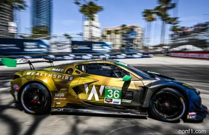 IMSA: El único Corvette de Wickens ha sido dañado por un incendio.