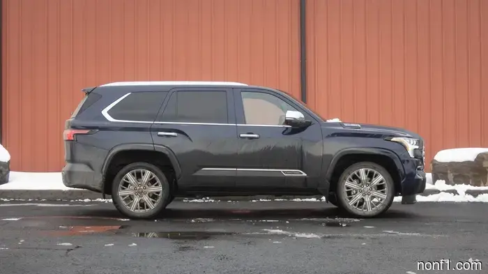 2026 Тойота Секвойя Капстоун Обзор: Ужасное использование $90,000