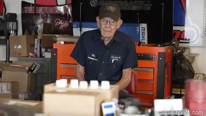Traditional Tennessee Mechanic Marks 95th Birthday While Working at the Garage