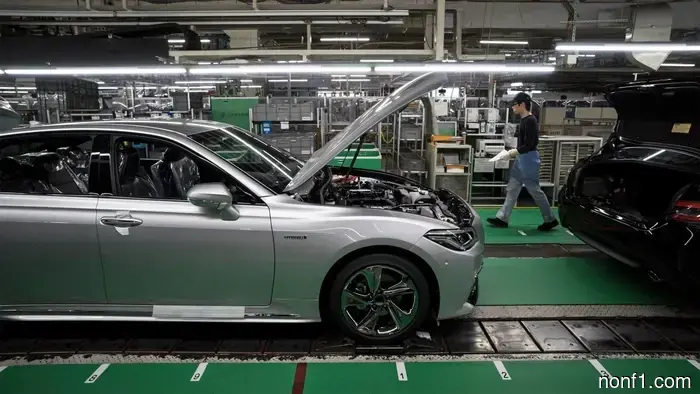 Tariffs and R&D Expenses Halve Toyota's Quarterly Profit: TDS