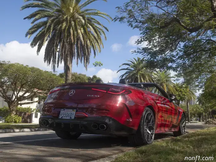 prueba de conducción del Mercedes-AMG CLE 53 Cabriolet 2025: Estoy convencido