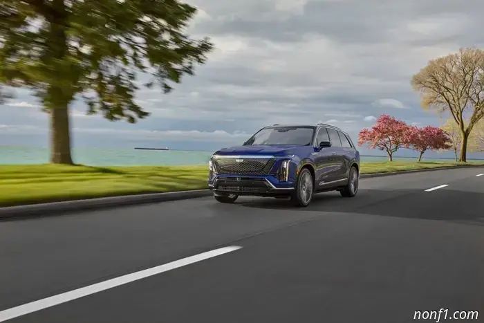 2026 Cadillac Vistiq First Drive Review: Escalade Aspirations in a Midsize Package