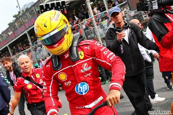 Хэмилтон «ребяческий» на фоне напряжённости вокруг Ferrari — Шумахер