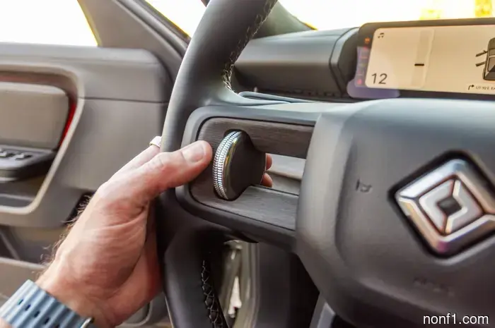 2027 Rivian R2 Primera Prueba de Manejo: El Coche Perfecto para Tanta Gente