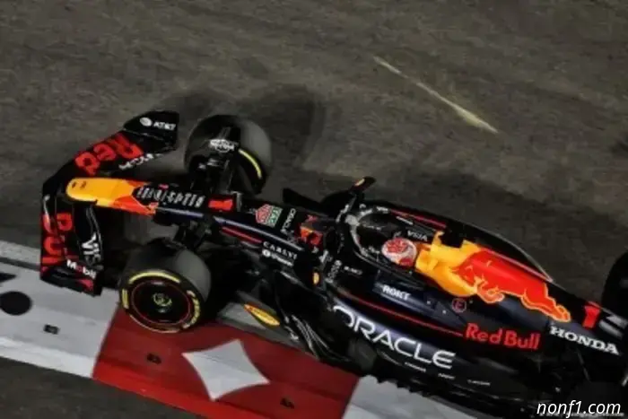 Red Bull faces new departures from Verstappen's team.