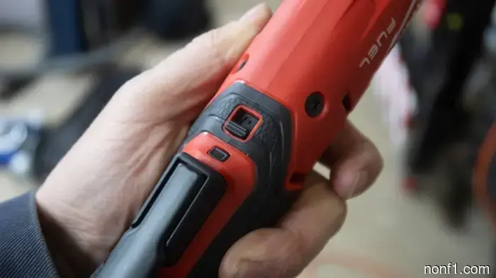 Review of the Milwaukee Gen 2 Fuel Power Ratchet: Professional Mechanic Features at Consumer Prices