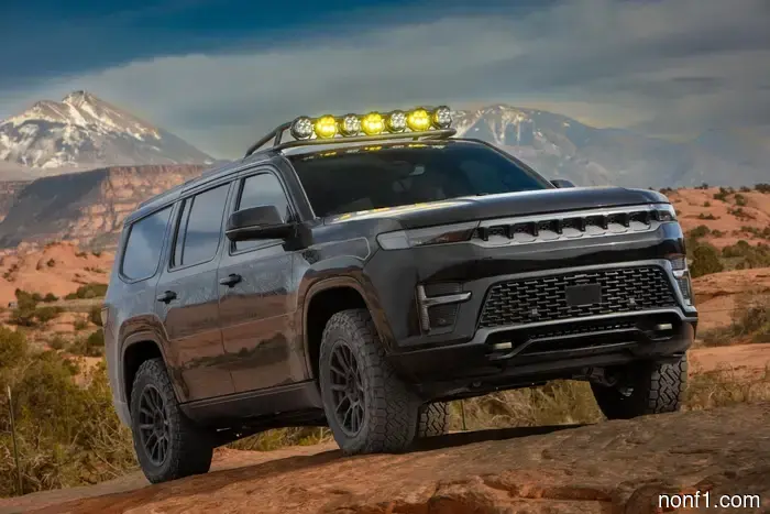 Conceptos del Safari de Jeep de Pascua 2026: XJ Pioneer Restomod y V8 Wrangler ‘Anvil’ lideran el grupo