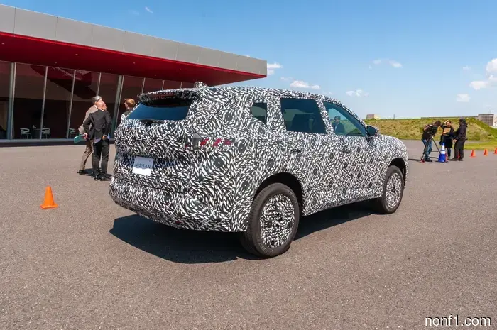 2027 Nissan Rogue Hybrid Prototype Evaluation: Nissan is Now in Action