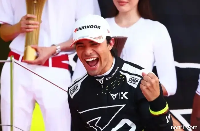 Fórmula E: Pepe Marti continuará compitiendo por Cupra Kiro