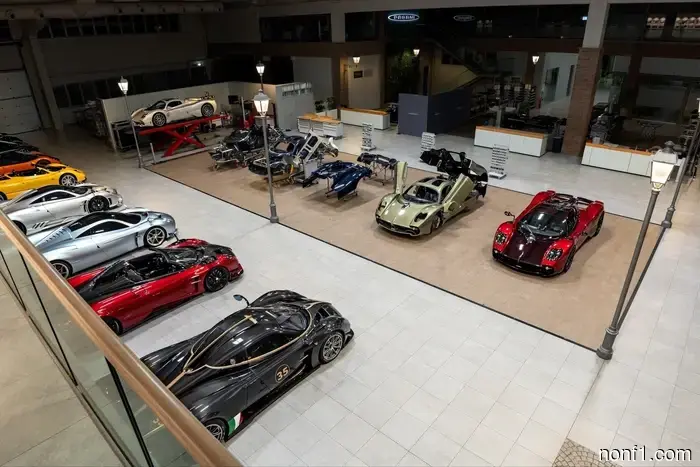 Revisión del Pagani Utopia Roadster: Haciendo arte a partir de minerales raros
