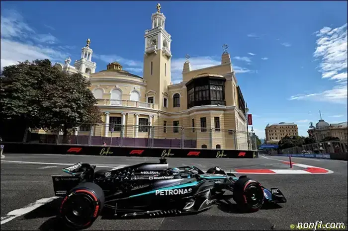 Toto Wolff: Kimi and George have good chances in the race.