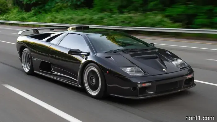 Этот пиковый Lamborghini Diablo — один из 80, и он будет выставлен на аукцион.